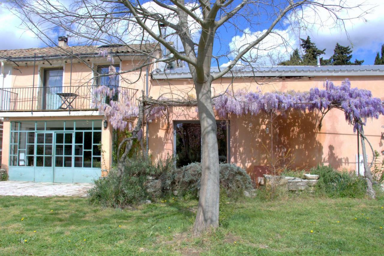 Hotel Mas Du Petit Claux Barbentane Esterno foto
